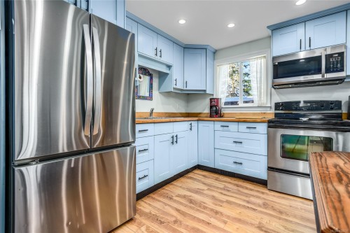 18-3216 Back Rd, Comox, BC 