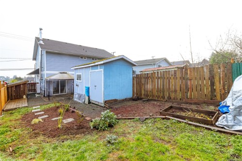 1628 Robert St, Crofton, BC - Outdoor With Exterior