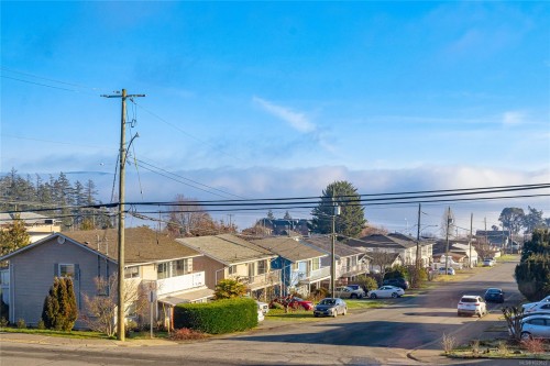 1628 Robert St, Crofton, BC - Outdoor With View