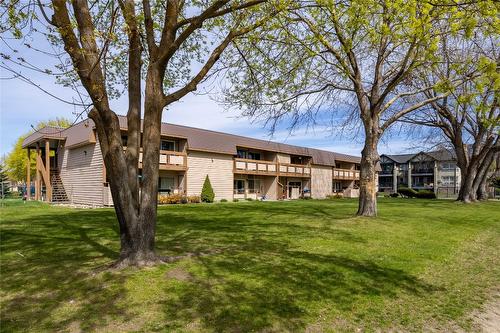 103A-880 Badke Road, Kelowna, BC - Outdoor