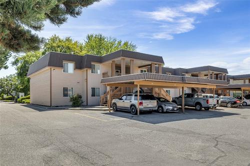 103A-880 Badke Road, Kelowna, BC - Outdoor