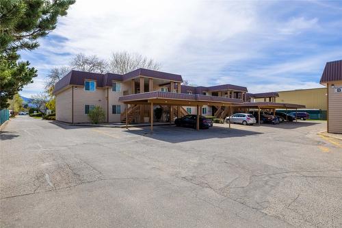 103A-880 Badke Road, Kelowna, BC - Outdoor