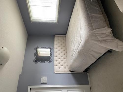 3343 Gordon Drive, Kelowna, BC - Indoor Photo Showing Other Room