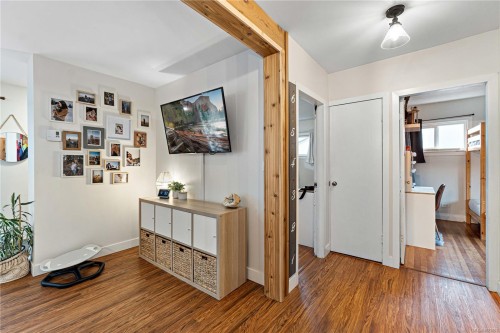 759 Cadogan St, Nanaimo, BC 