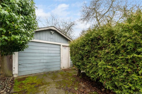 759 Cadogan St, Nanaimo, BC 