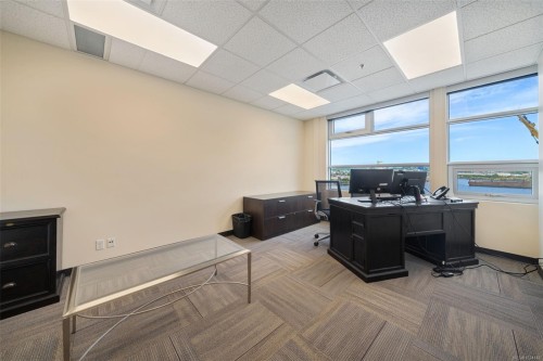 300-305-388 Harbour Rd, Victoria, BC 