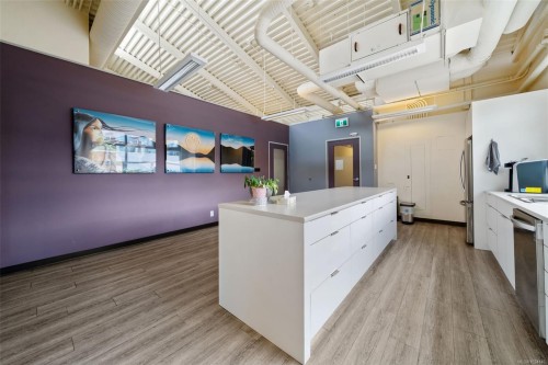 300-305-388 Harbour Rd, Victoria, BC 