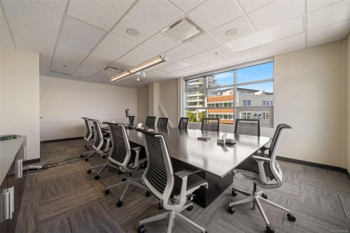 300-305-388 Harbour Rd, Victoria, BC 