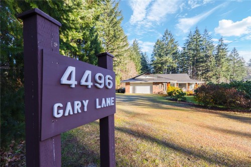 4496 Gary Lane, Campbell River, BC 