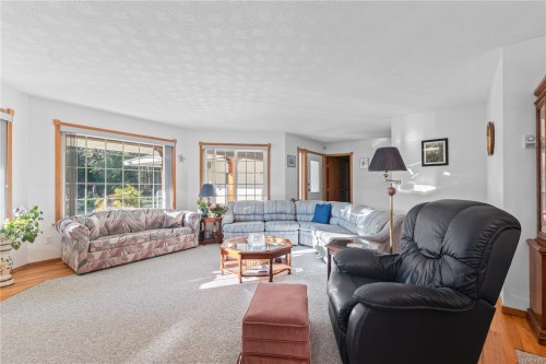 4496 Gary Lane, Campbell River, BC 