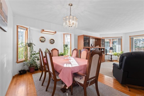 4496 Gary Lane, Campbell River, BC 