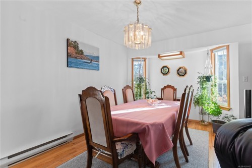 4496 Gary Lane, Campbell River, BC 