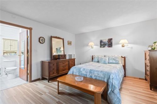 4496 Gary Lane, Campbell River, BC 