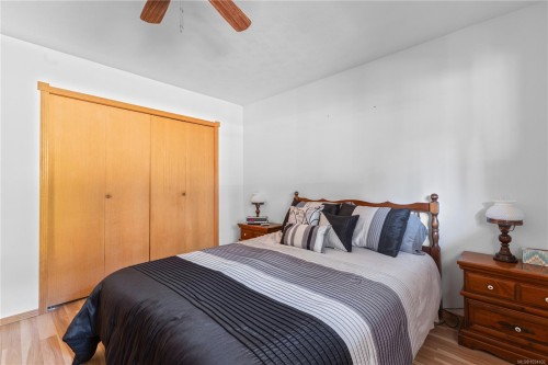 4496 Gary Lane, Campbell River, BC 