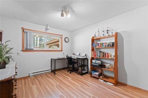 4496 Gary Lane, Campbell River, BC 