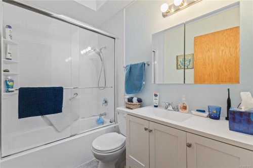 4496 Gary Lane, Campbell River, BC 