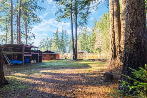 4496 Gary Lane, Campbell River, BC 