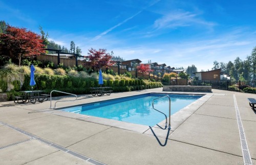 7420 Cottage Way, Lake Cowichan, BC 