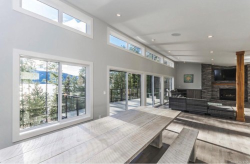 7420 Cottage Way, Lake Cowichan, BC 