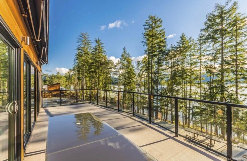 7420 Cottage Way, Lake Cowichan, BC 