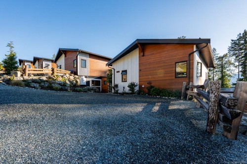 7420 Cottage Way, Lake Cowichan, BC 