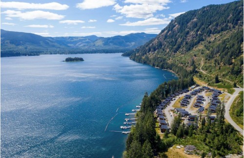 7420 Cottage Way, Lake Cowichan, BC 