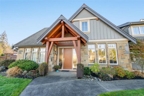 609 Prospect Pointe Dr, French Creek, BC 