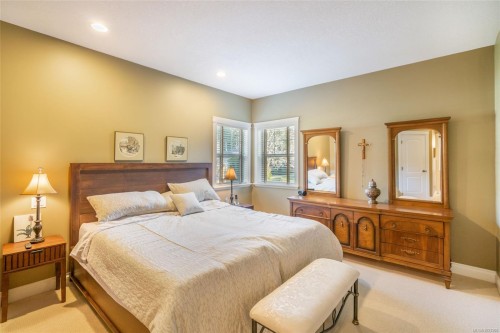 550 Falcon Crt, Parksville, BC 