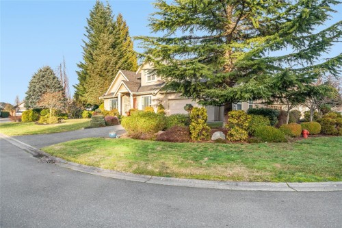 550 Falcon Crt, Parksville, BC 