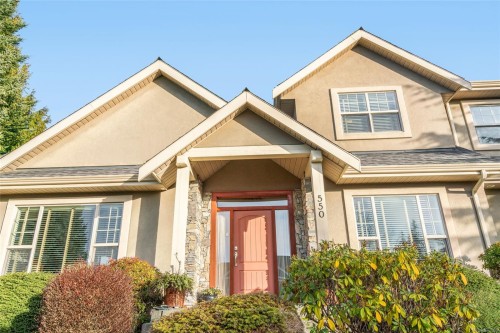 550 Falcon Crt, Parksville, BC 