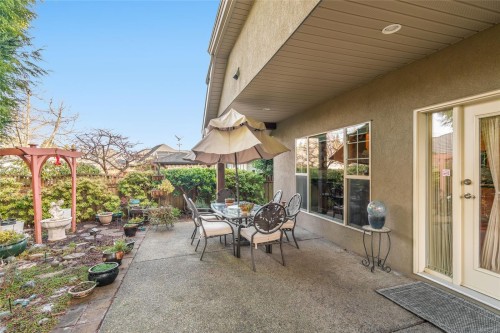 550 Falcon Crt, Parksville, BC 