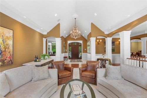 441 Glendower Rd, Saanich, BC 