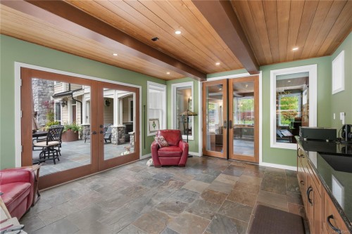 441 Glendower Rd, Saanich, BC 