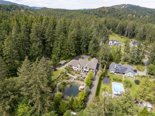 441 Glendower Rd, Saanich, BC 