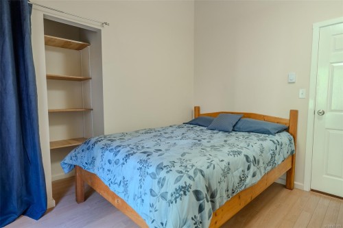 121 Thomas Rd, Salt Spring, BC 