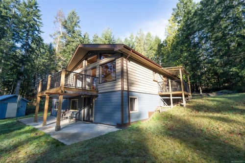 121 Thomas Rd, Salt Spring, BC 