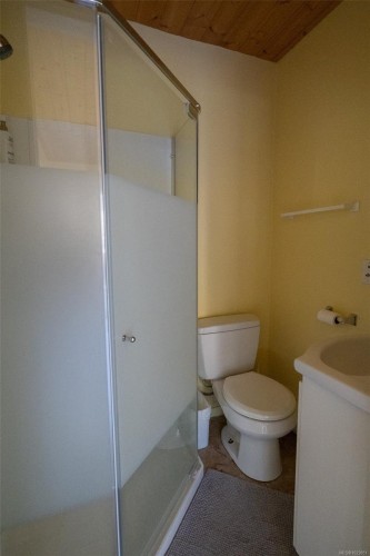 121 Thomas Rd, Salt Spring, BC 