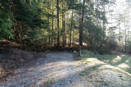 121 Thomas Rd, Salt Spring, BC 