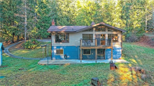 121 Thomas Rd, Salt Spring, BC 