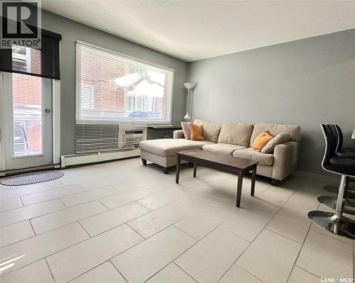 2060 Lorne Street, Regina, SK - Indoor Photo Showing Other Room