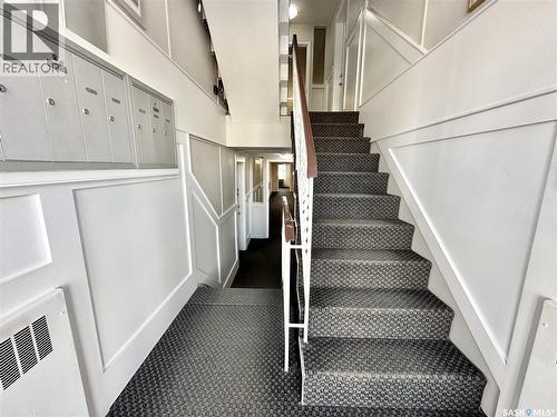 2060 Lorne Street, Regina, SK - Indoor Photo Showing Other Room