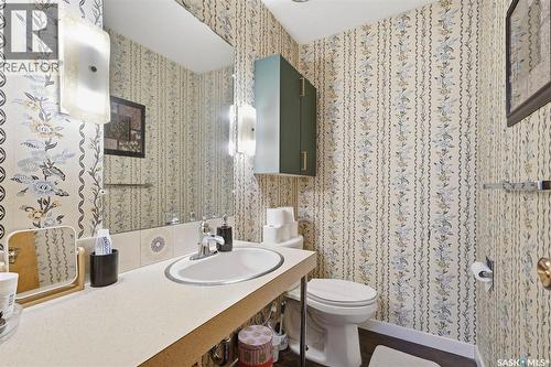 3020 14Th Street E, Saskatoon, SK - Indoor Photo Showing Bathroom
