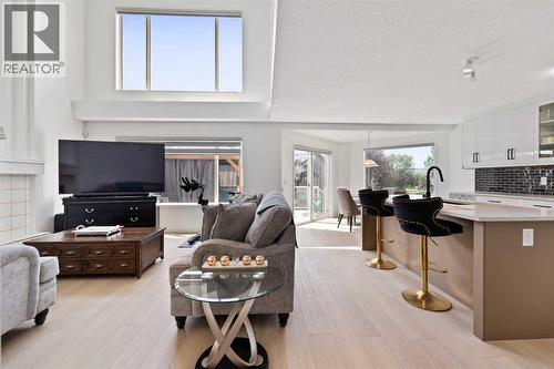 Living Room - 7 Country Hills Park Nw, Calgary, AB - Indoor Photo Showing Other Room