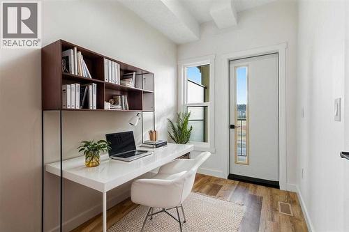 102, 156 Park Street, Cochrane, AB - Indoor Photo Showing Office