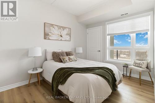 421 - 640 Sauve Street, Milton, ON - Indoor Photo Showing Bedroom