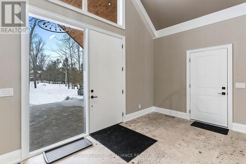 160 Sumcot Drive, Trent Lakes, ON - Indoor Photo Showing Other Room