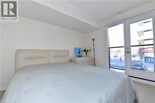 4080 Parkside Village Drive Unit# 3, Mississauga, ON - Indoor Photo Showing Bedroom