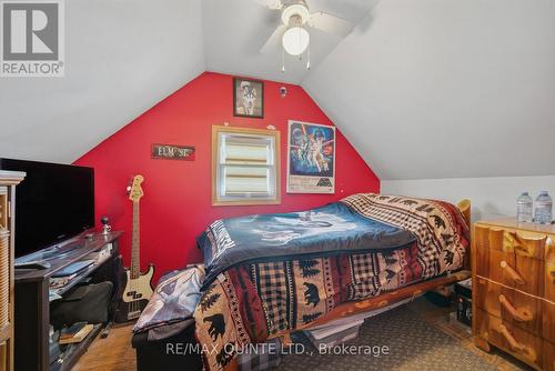 94 Maple Street, Trent Hills (Campbellford), ON - Indoor Photo Showing Bedroom