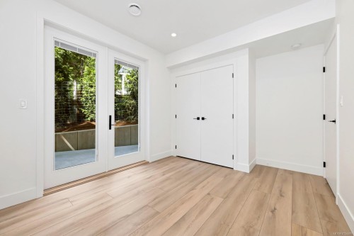 8394 Sa-Seen-Os Rd, Youbou, BC 