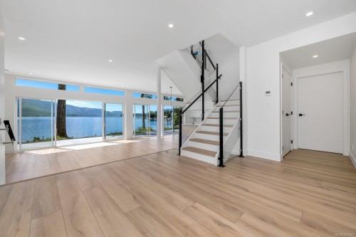 8394 Sa-Seen-Os Rd, Youbou, BC 